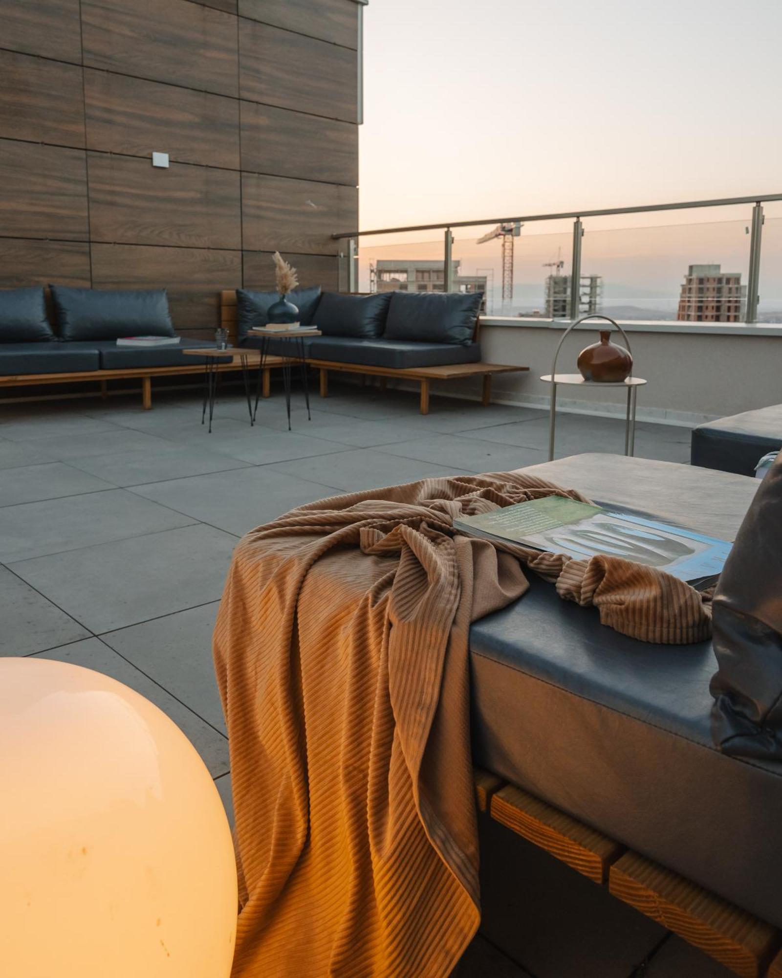 بريشتاين Etern Apart Hotel المظهر الخارجي الصورة